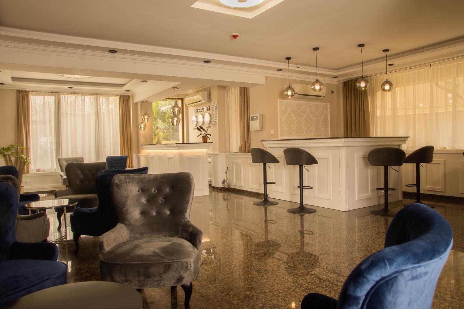 Vemara City Boutique Hotel-Free Parking Varna Exterior photo